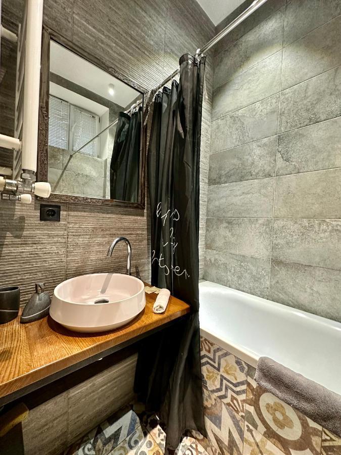 Romantic Apartments - Near Opera House 11/7 إلفيف المظهر الخارجي الصورة